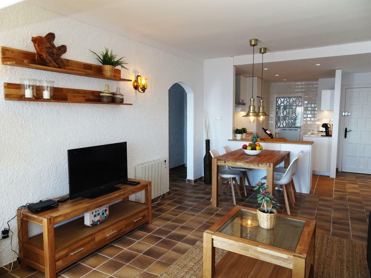 Apartament Belvedere โรเซส ภายนอก รูปภาพ